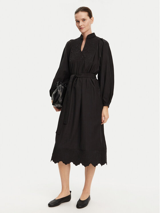 Munthe Munthe Marškinių tipo suknelė Fonxo 251130425130 Juoda Loose Fit