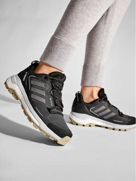 adidas adidas Pārgājienu apavi Terrex Skychaser 2 Gtx W GORE-TEX Melns
