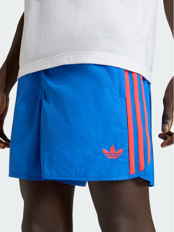 adidas adidas Szorty materiałowe 159299 Błękitny Regular Fit