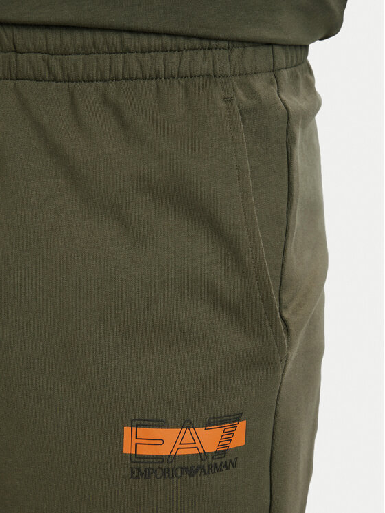 EA7 Emporio Armani EA7 Emporio Armani Анцуг 7M002424 AF13512 U7014 Зелен Slim Fit