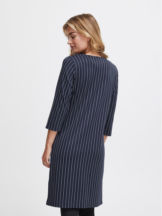 Fransa Fransa Vsakodnevna obleka 20612637 Mornarsko modra Regular Fit