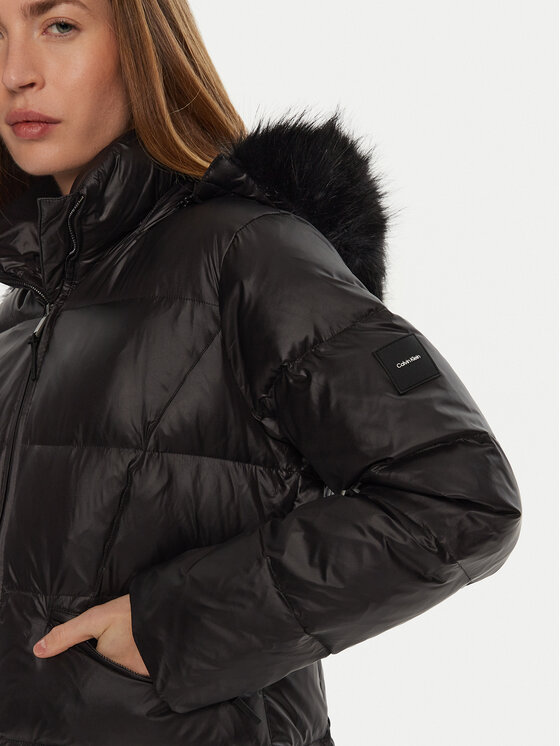Calvin Klein Calvin Klein Vatovaná bunda K20K207733 Černá Regular Fit
