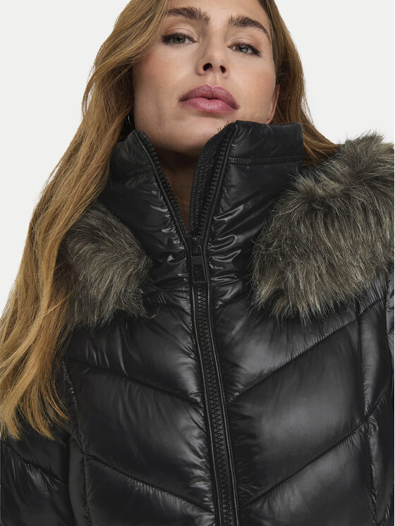 ONLY ONLY Μπουφάν χειμωνιάτικο Fever 15322004 Μαύρο Regular Fit