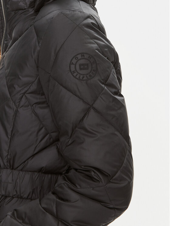 Tommy Hilfiger Tommy Hilfiger Zimné bundy Elevated WW0WW40326 Čierna Regular Fit