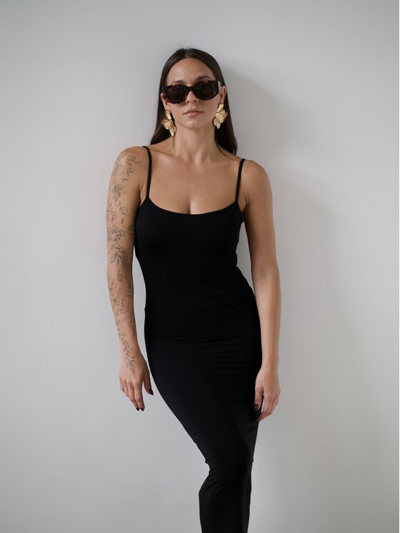 MAI MAI Sukienka dzianinowa MILA Czarny Feminine Fit