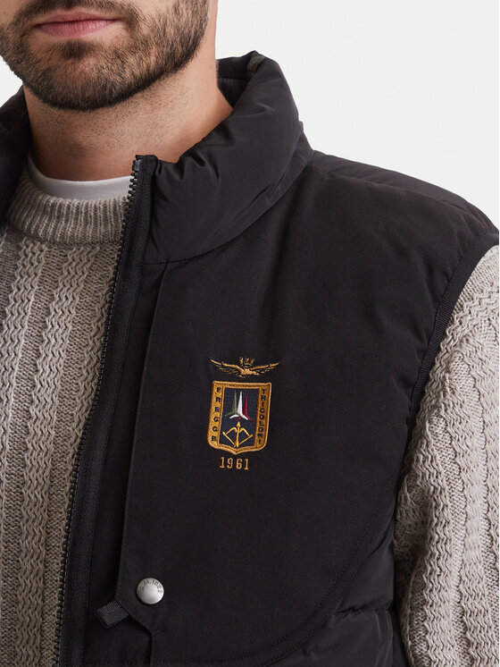 Aeronautica Militare Aeronautica Militare Prsluk 262AB3073UCT04358 Crna Regular Fit