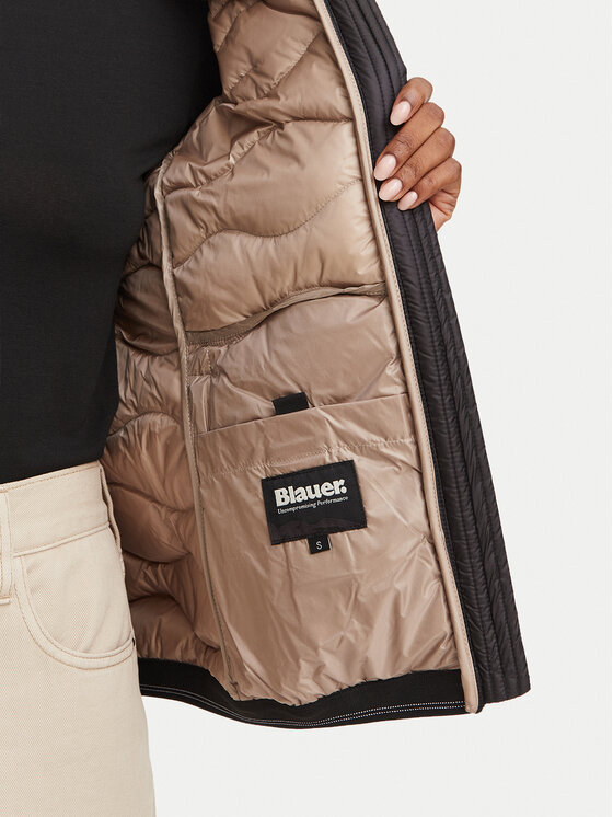 Blauer Blauer Žieminė striukė Camelia 26WBLDC03033 Juoda Regular Fit