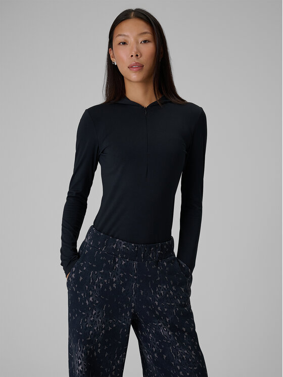 4F 4F Bluza SHADOWS ON MARS Czarny Slim Fit