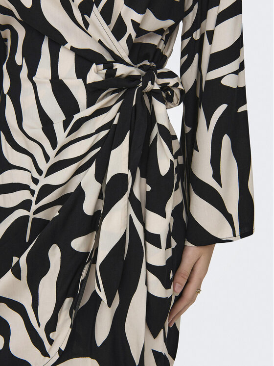 JDY JDY Igapäevane kleit Sezen 15321349 Must Regular Fit