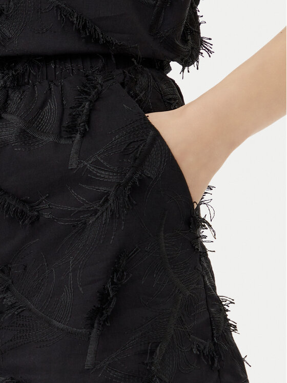 Silvian Heach Silvian Heach Шорти от плат Clesti GPP25334SH Черен Regular Fit