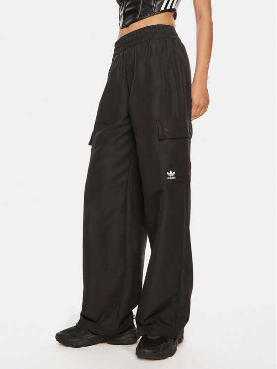 Női Melegítő alsó adidas, Méret: L, Fekete, Essentials Woven Cargo IX9974