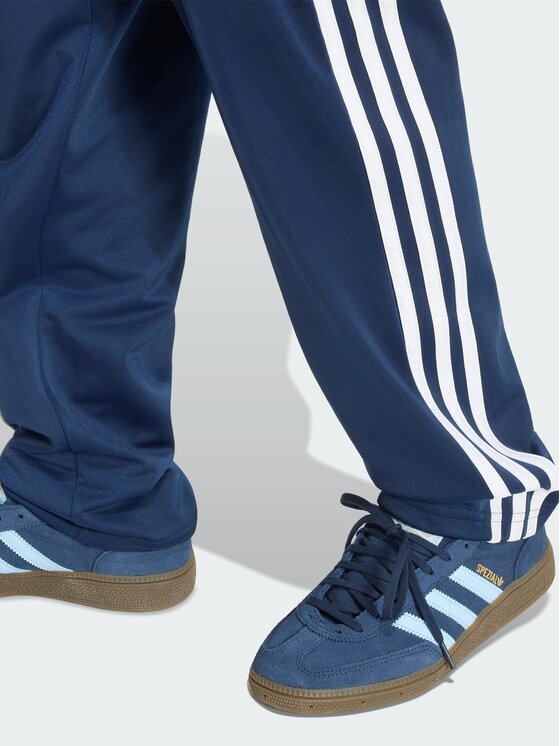 adidas adidas Jogginghose Firebird HZ6650 Dunkelblau Regular Fit