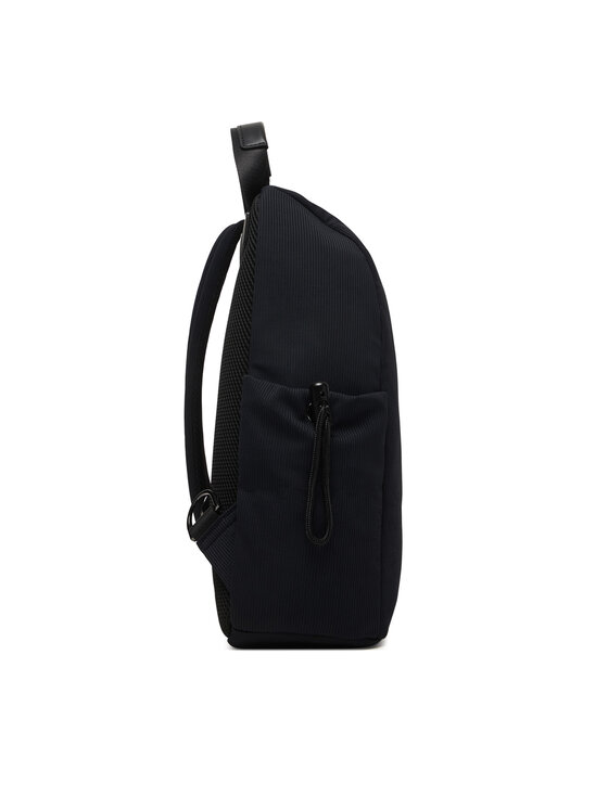 Emporio Armani Emporio Armani Ruksak EM005661 AF22391 UB118 Tmavomodrá