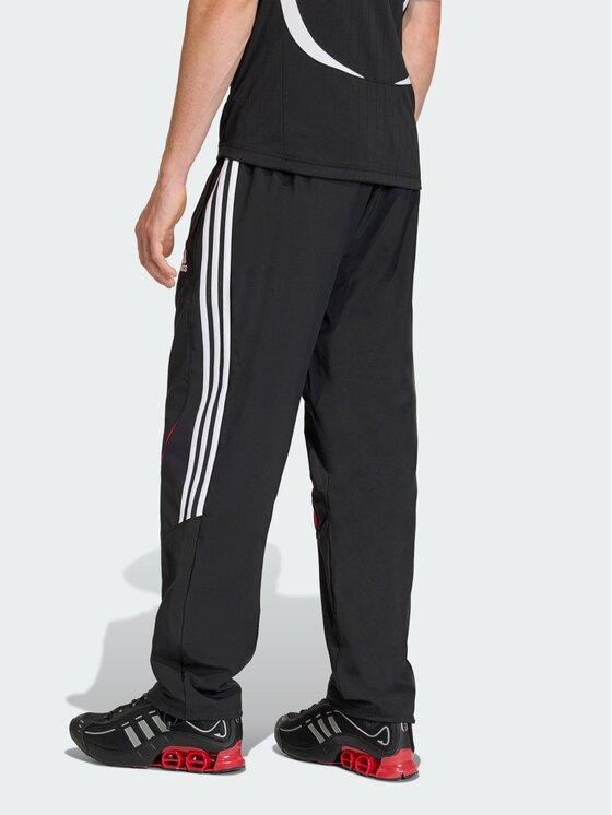 adidas adidas Spodnie materiałowe 152583 Czarny Loose Fit