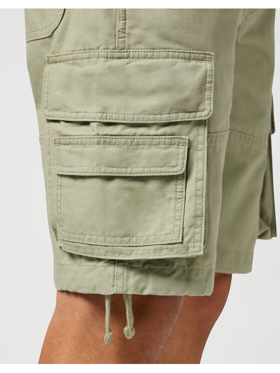 Wrangler Wrangler Szorty materiałowe CJ CARGO SHORTS Zielony Regular Fit