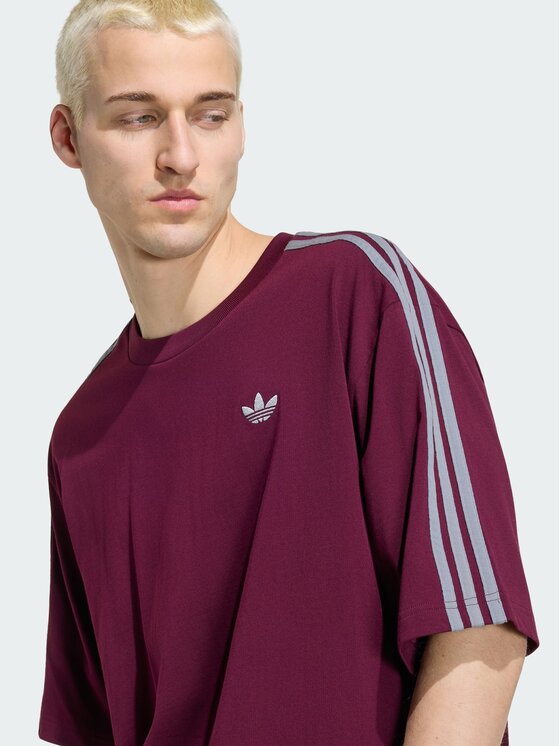 adidas adidas T-Shirt 159141 Czerwony Oversize