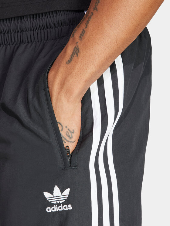 adidas adidas Melegítő alsó Adicolor Woven Firebird IT2501 Fekete Regular Fit