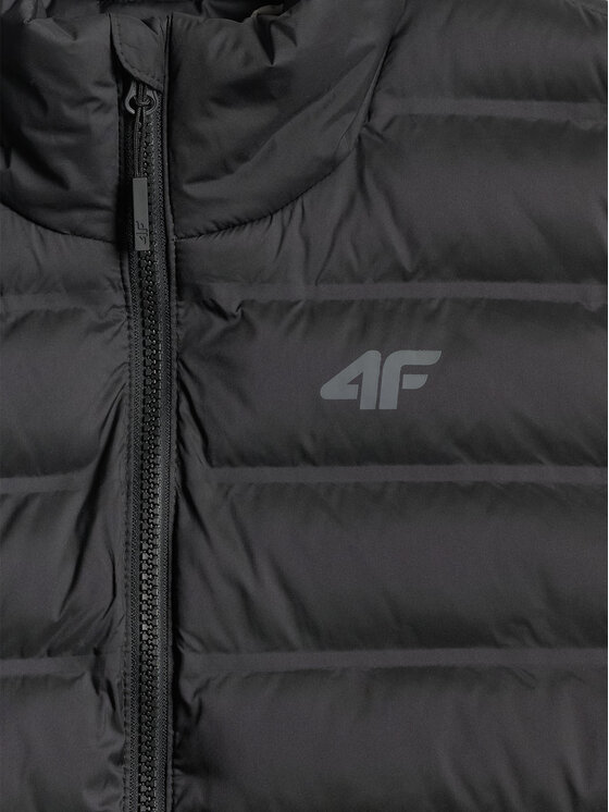4F 4F Kamizelka EVERYDAY ACTIVE Czarny Regular Fit