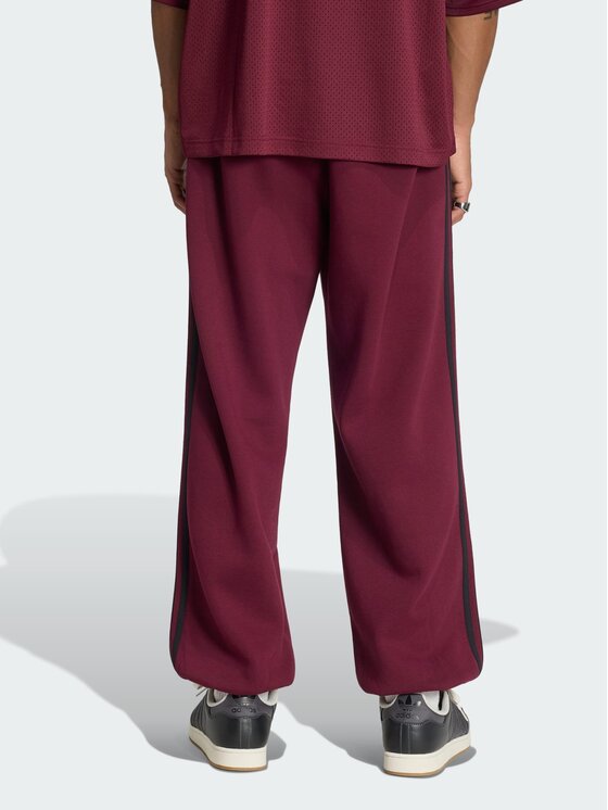 adidas adidas Spodnie dresowe 167780 Czerwony Loose Fit