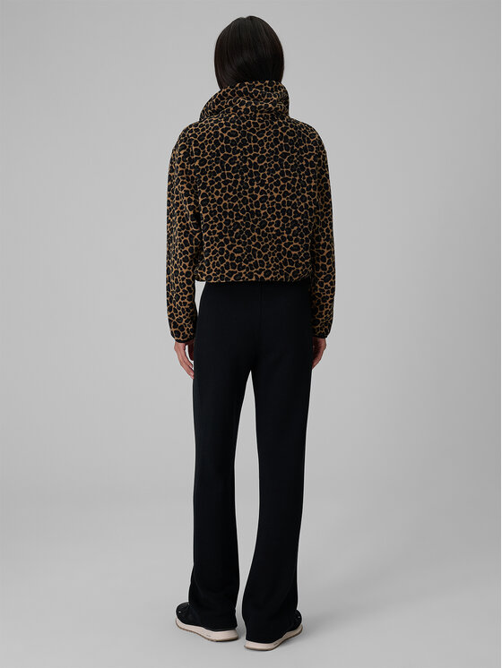 4F 4F Spodnie dresowe ESSENTIAL Czarny Slim Fit