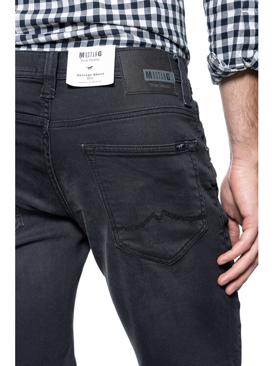 Mustang Mustang Szorty jeansowe CHICAGO SHORT Szary Slim Fit