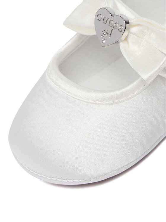 Guess Guess Ballerinas CEO-CM250408-5 Weiß