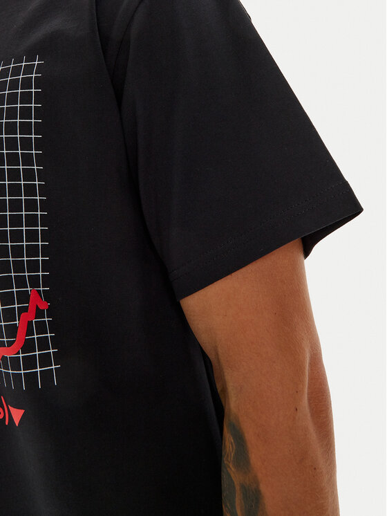 2005 2005 T-Shirt Dump Czarny Oversize
