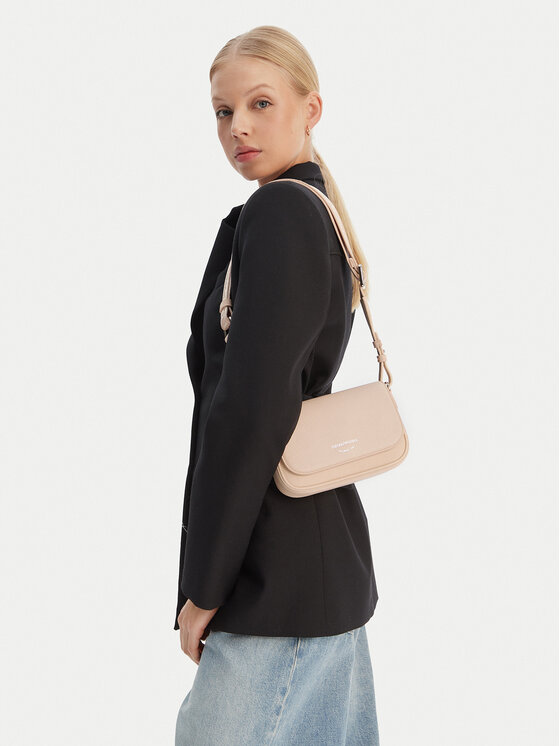 Emporio Armani Geantă EW000538 AF12036 M1332 Roz