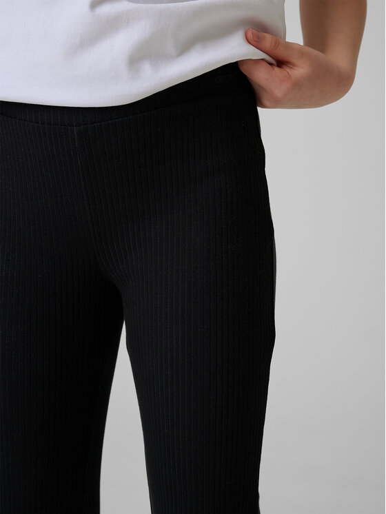 4F 4F Legginsy JELLIFICATION Czarny