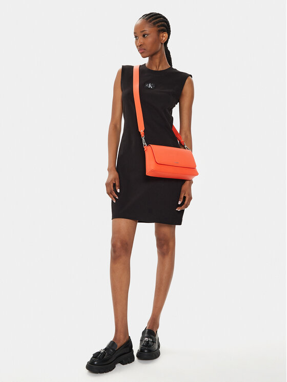 Calvin Klein Jeans Calvin Klein Jeans Ежедневна рокля J20J223526 Черен Regular Fit