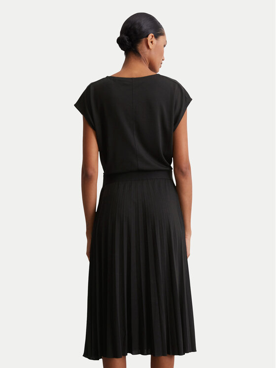 Marc O'Polo Marc O'Polo Igapäevane kleit 506 2123 59111 Must Regular Fit