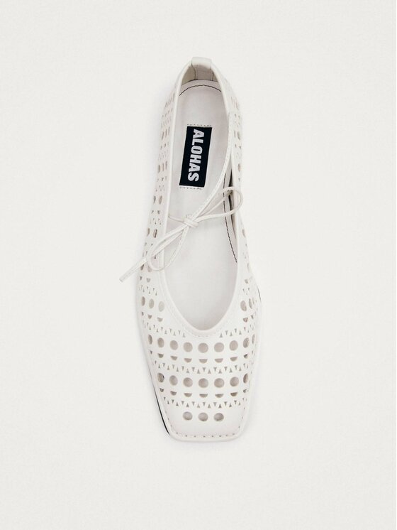 ALOHAS ALOHAS Baleriny Sway Slit White Leather Ballet Flats Biały