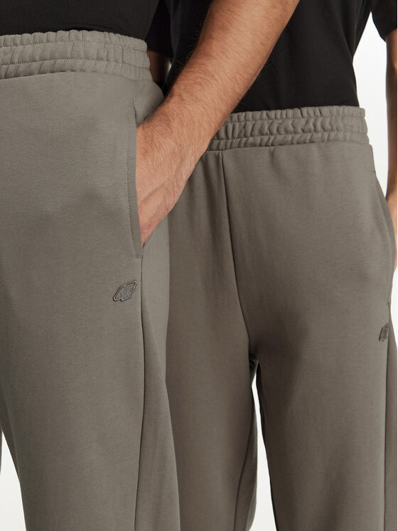 4F 4F Pantaloni da tuta Unisex 4FWAW24TTROU0826 Marrone Loose Fit