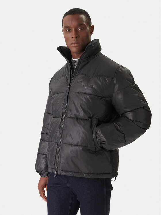 Mustang Mustang Winterjacke Oakfield 1016895 Schwarz Regular Fit