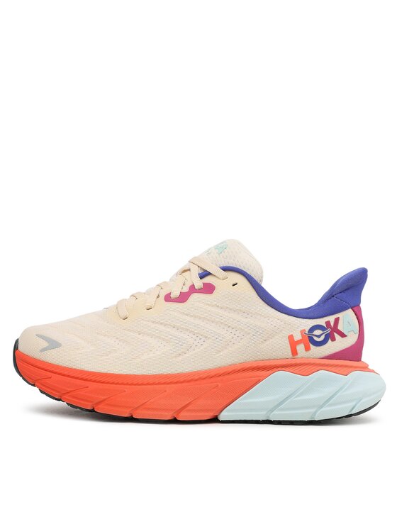 Hoka Hoka Маратонки за бягане Arahi 6 1123195 Бежов