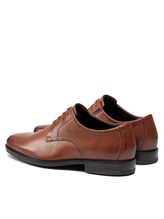 Clarks Clarks Półbuty Howard Walk 261620177 Brązowy