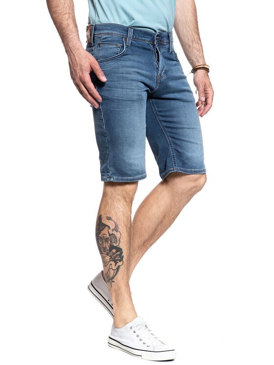 Mustang Mustang Pantaloncini di jeans CHICAGO SHORT Blu Slim Fit