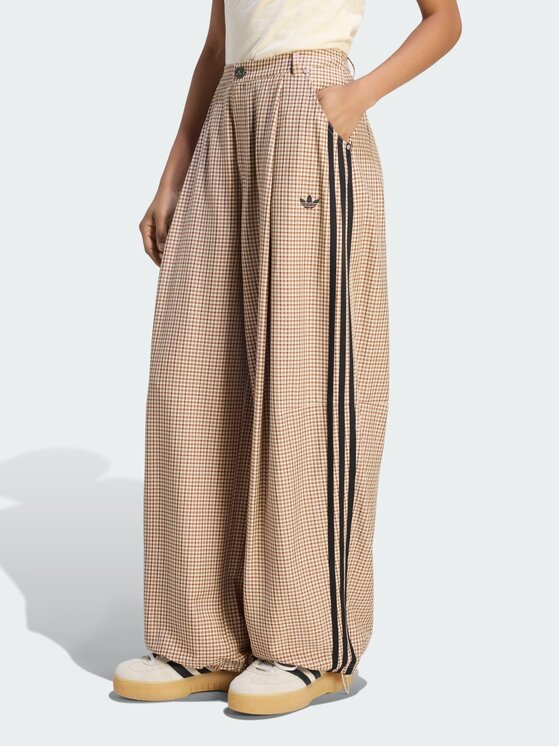 adidas adidas Spodnie materiałowe 168736 Beżowy Loose Fit