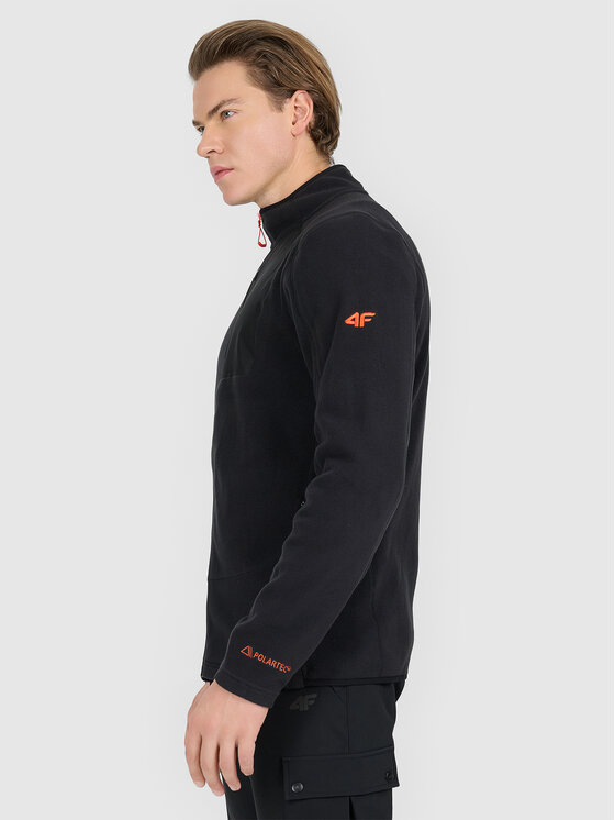 4F 4F Polar HALNY Czarny Regular Fit