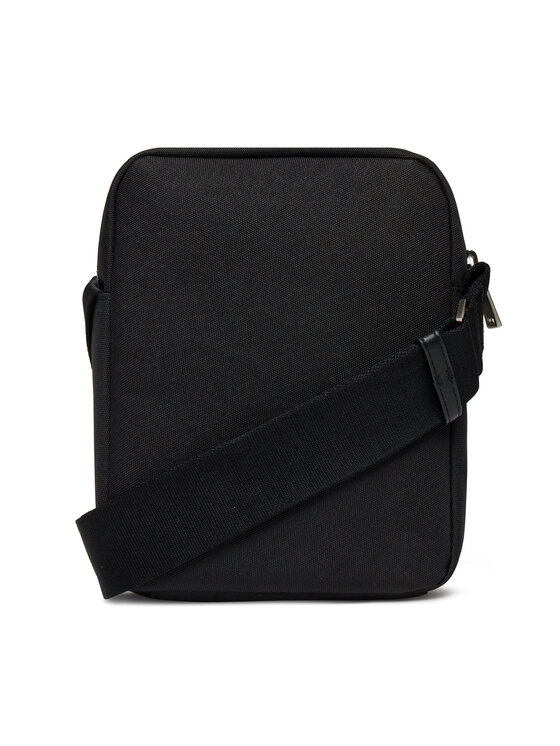Calvin Klein Calvin Klein Taška cez rameno Contrast Reporter LV04D3175G Čierna