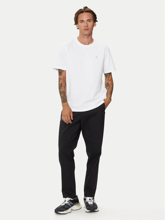 New Balance New Balance Hlače Athletics Standard MP43554BK Crna Regular Fit