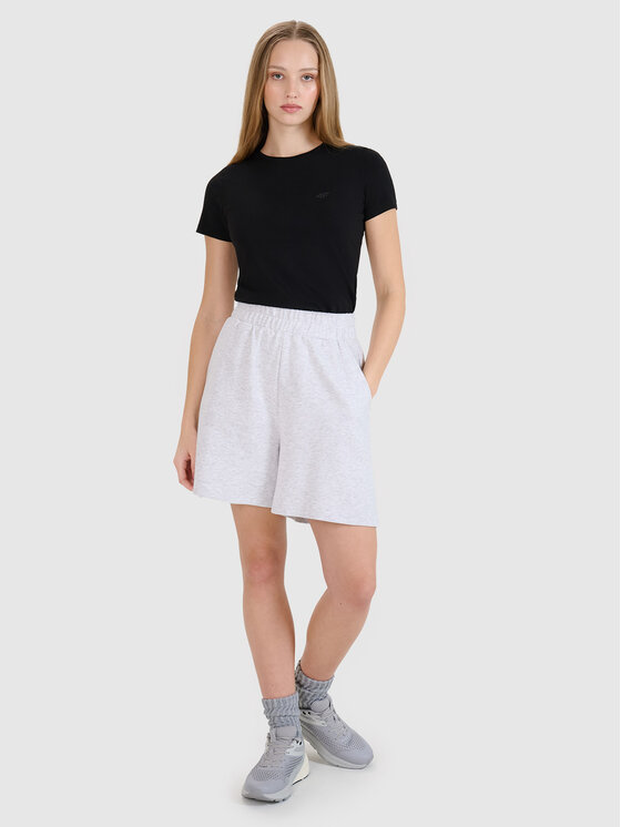 4F 4F T-Shirt NOS Czarny Slim Fit