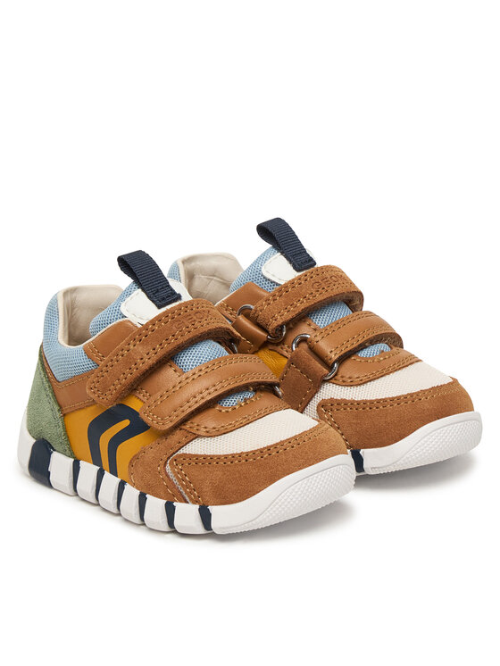 Geox Geox Sneakers B Iupidoo Boy B3555D 02214 C5G2Q Maro