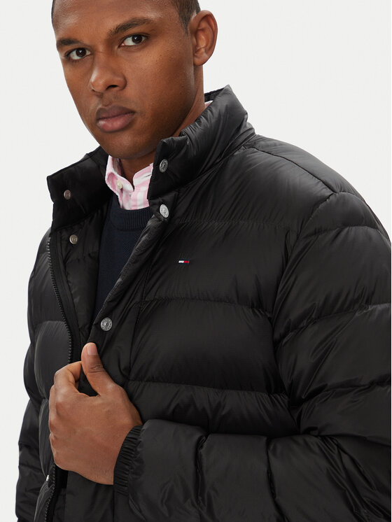 Tommy Jeans Tommy Jeans Пухено яке DM0DM21937 Черен Regular Fit