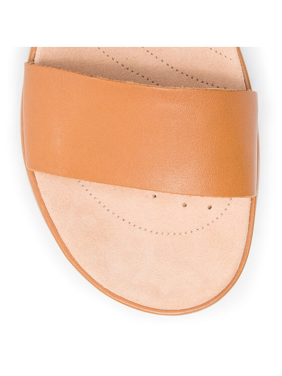 Clarks Clarks Basutės Botanic Ivy 261419494 Ruda