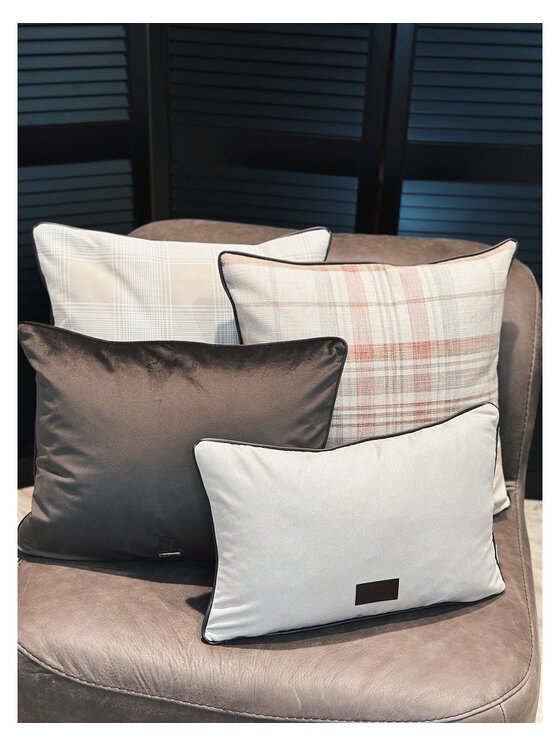 Sweet Living Sweet Living Poduszka Poduszka RIVERHEAD SIMPLE OFF WHITE DB M Biały