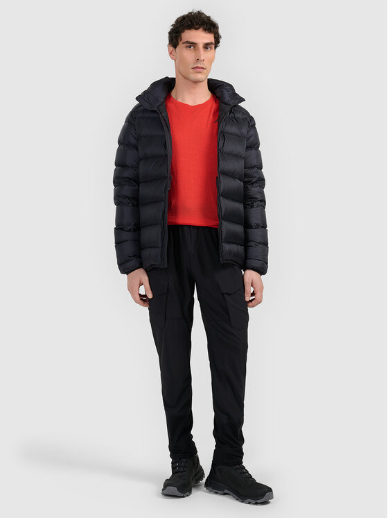 4F 4F Kurtka puchowa active Czarny Regular Fit