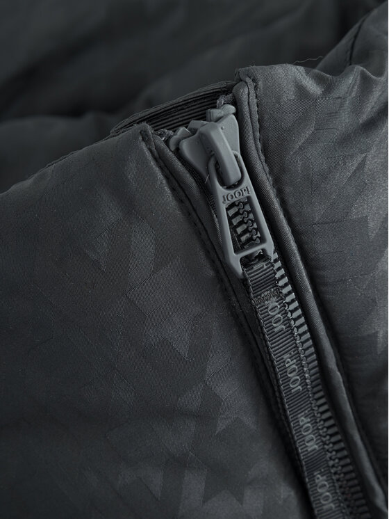 JOOP! JOOP! Žieminė striukė 30039191 Juoda Regular Fit