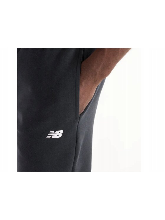New Balance New Balance Spodnie dresowe MP43904 Czarny Standard Fit