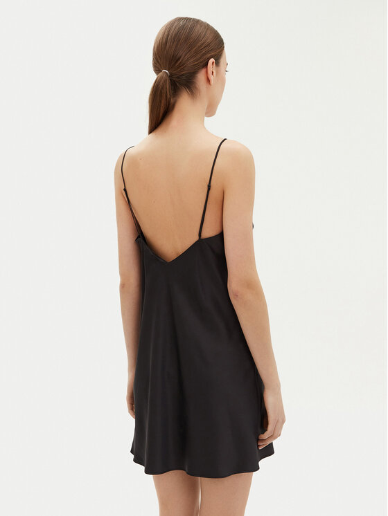 Chantelle Chantelle Camicia da notte Pulp Lush C22TW5 Nero Regular Fit